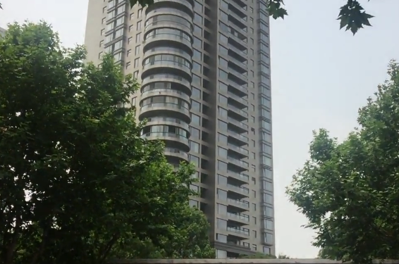 上海市浦东新区财富海景花园2栋19F及地下车位 