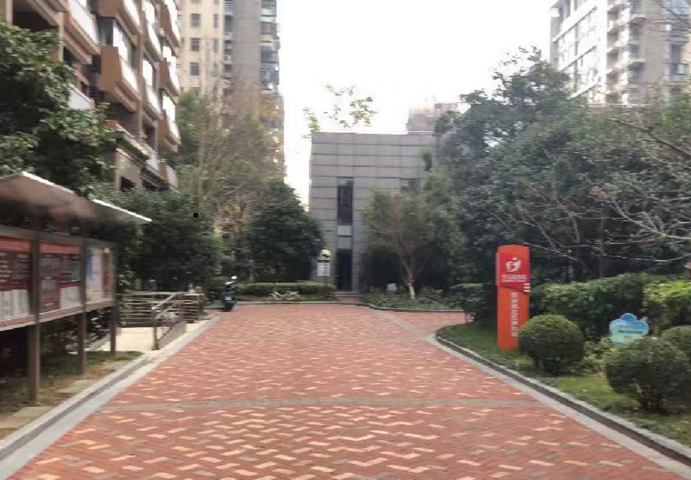 上海市松江区新虹桥首府21栋14F 