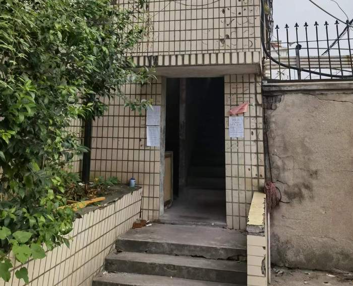 上海市闵行区吴中路918号小区918栋6F 