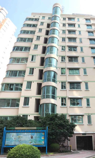 上海市虹口区曲阳豪庭1栋4F 