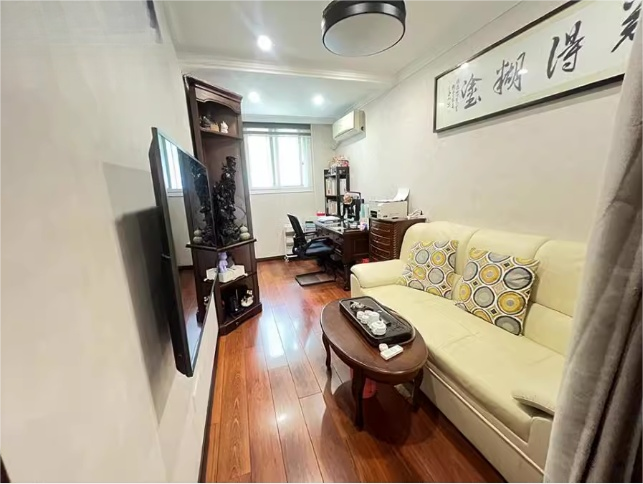 上海市闵行区万科城市花园28栋1F 