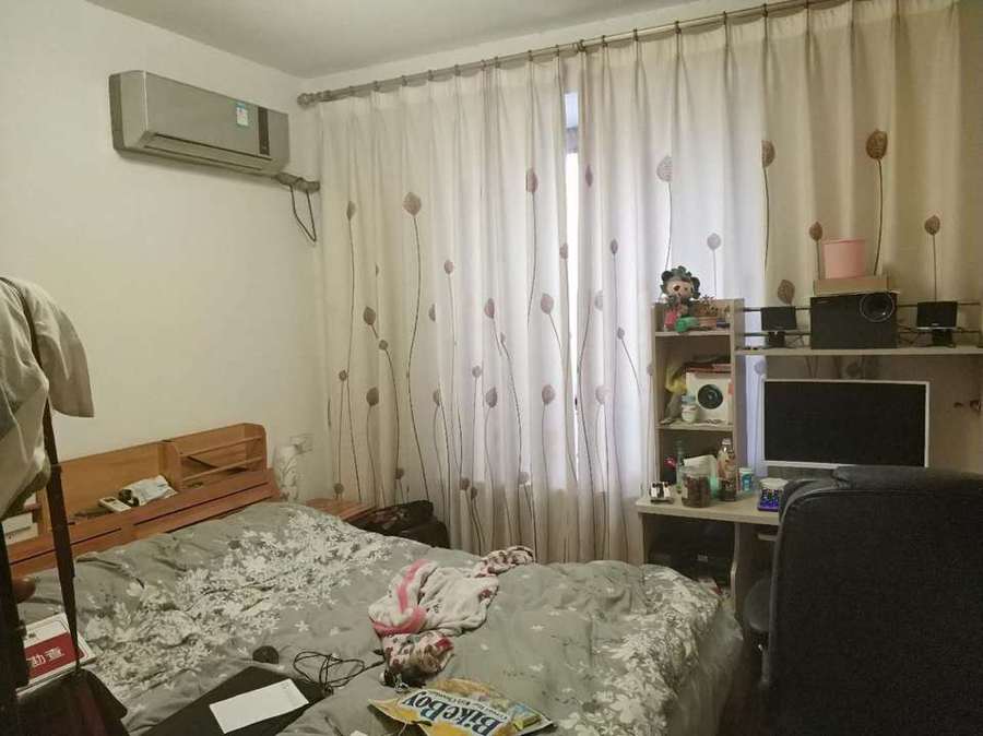 上海市金山区始尚佳苑5栋6F 