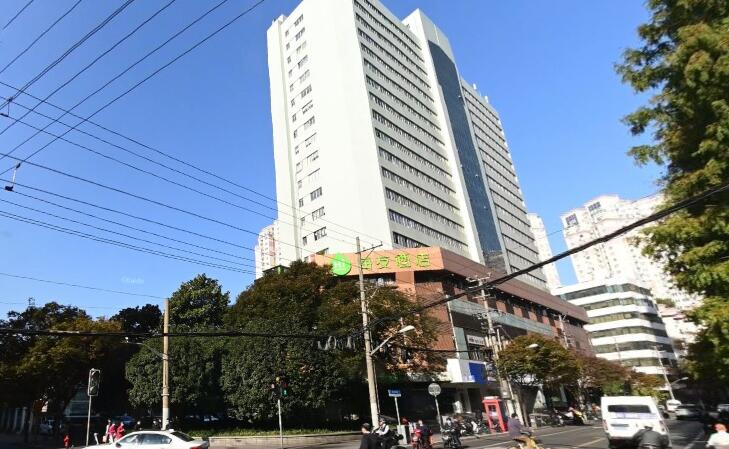 上海市黄浦区园林大厦130栋1F、2F、3F 