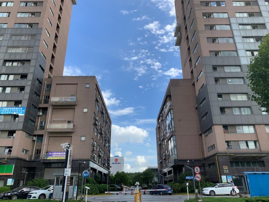 上海市嘉定区尚都国际安驰路511弄1栋1F 