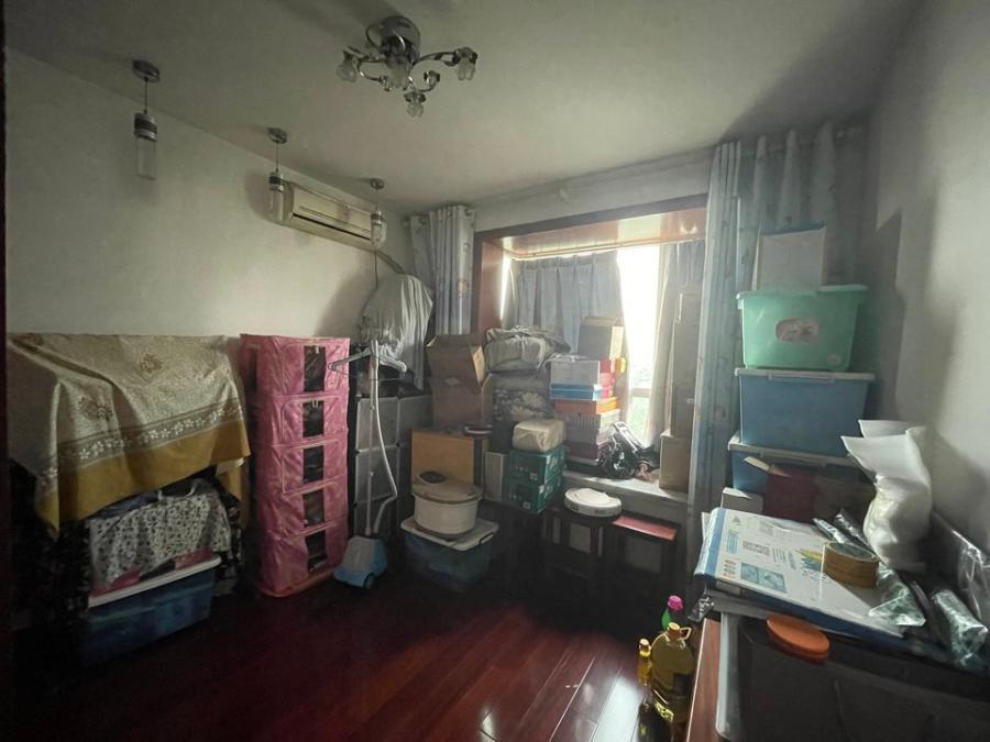 上海市青浦区河畔家苑22栋4F 