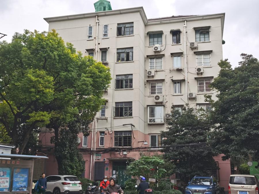 上海市杨浦区铁村小区50栋3F 