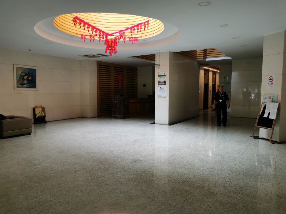 上海市黄浦区金外滩花园9栋12F 