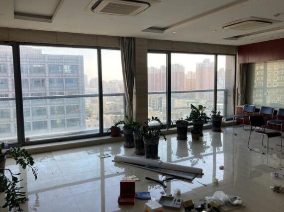 上海市杨浦区五角丰达商务广场28栋11F及20栋地下1F车位 