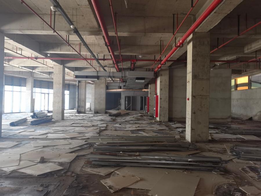 上海市嘉定区新明六一广场699栋地下1F至地上6F共747套 