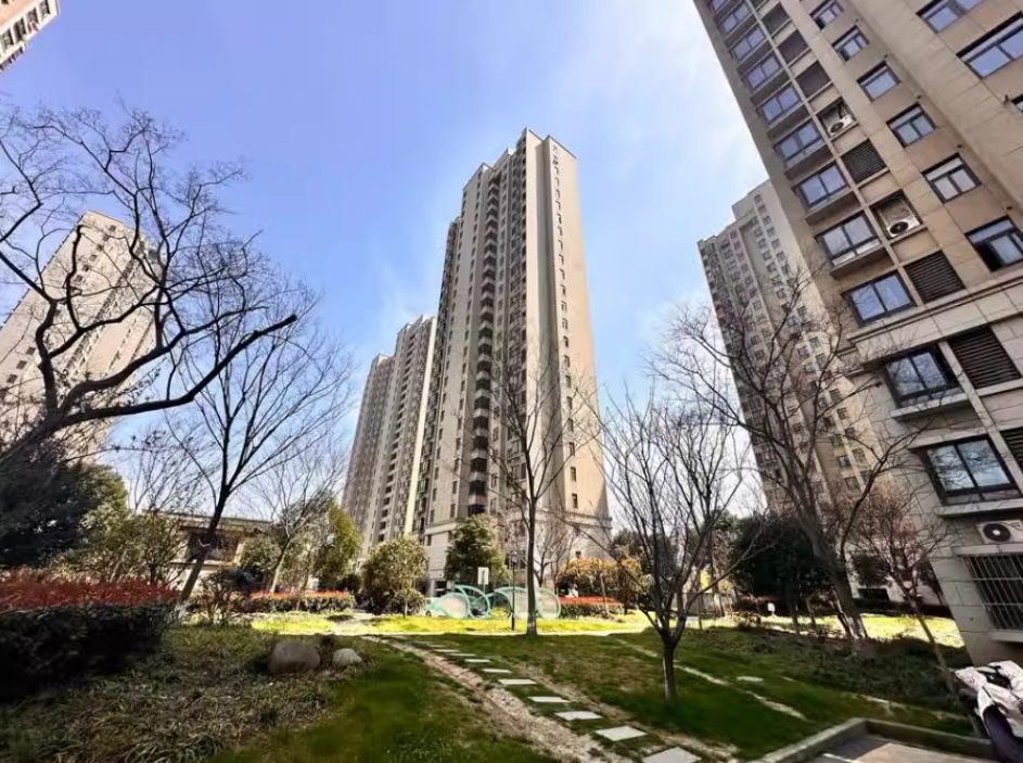 上海市奉贤区悦晟新苑1栋23F 