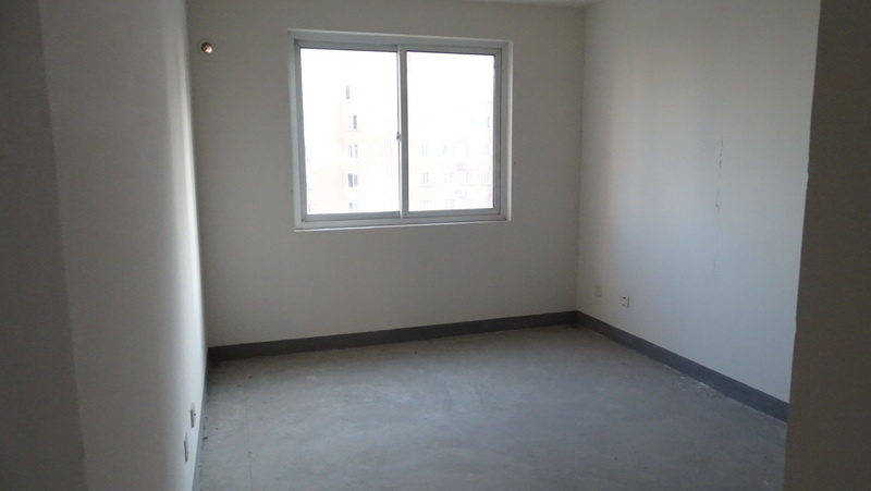 上海市闵行区永康城永锦苑16栋8F 