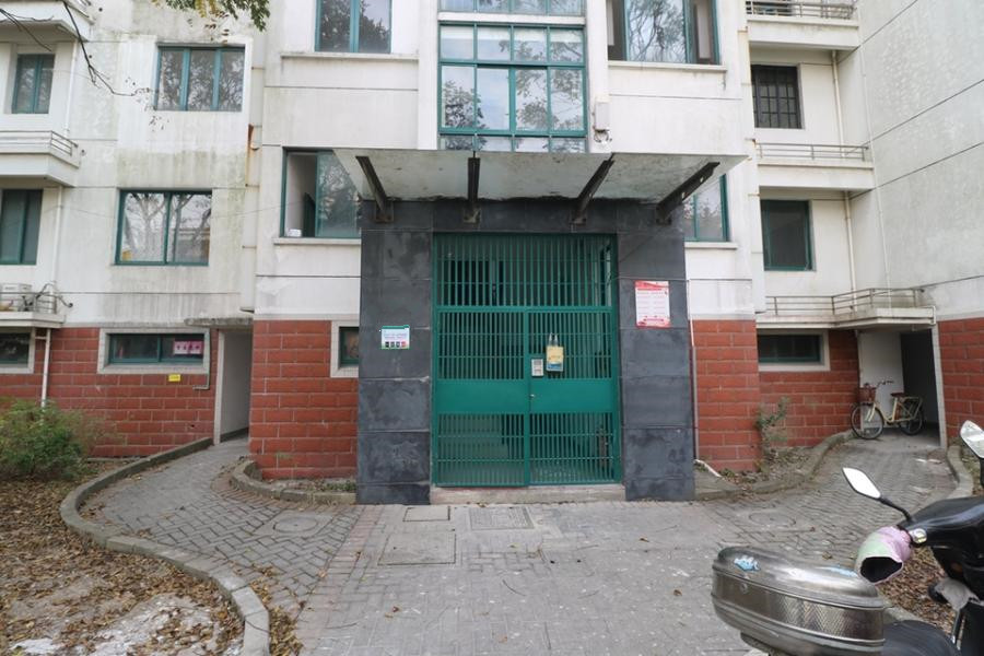 上海市奉贤区丽水湾43栋2F 