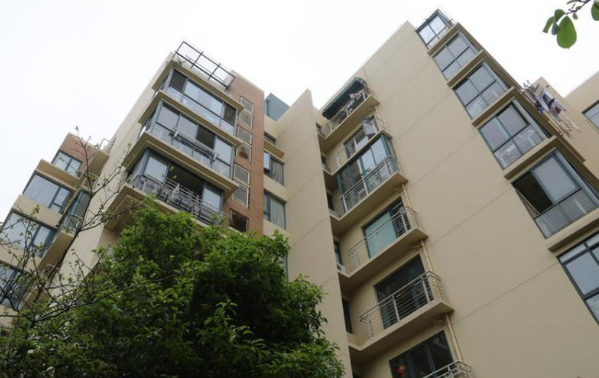 上海市闵行区万科魅力之城392栋2F 