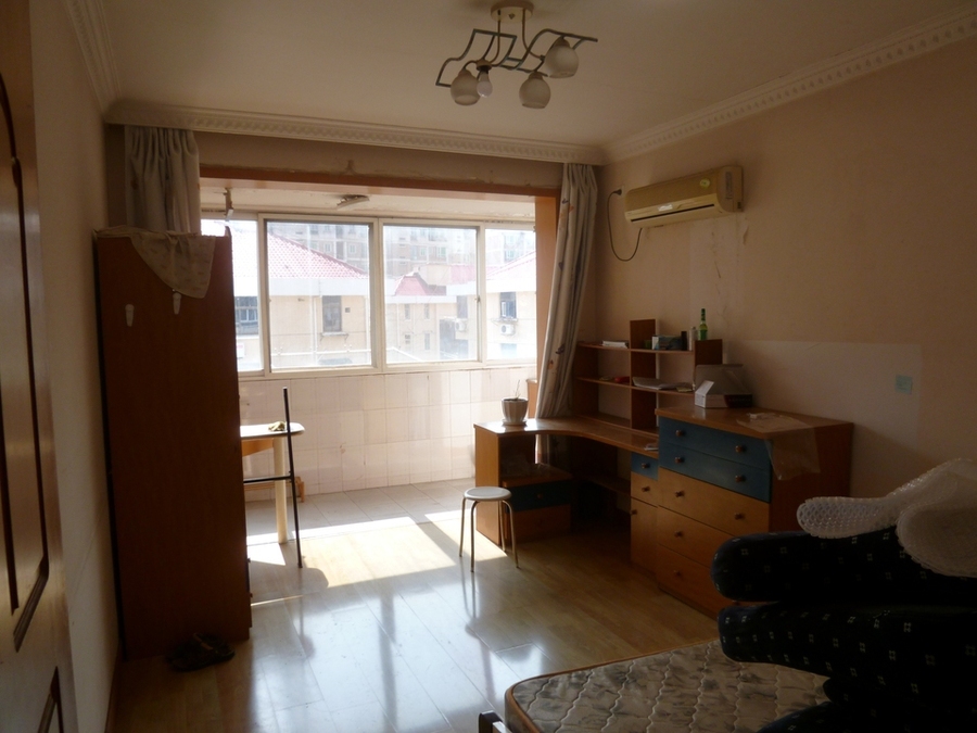 上海市闵行区莲花新城85栋6F 