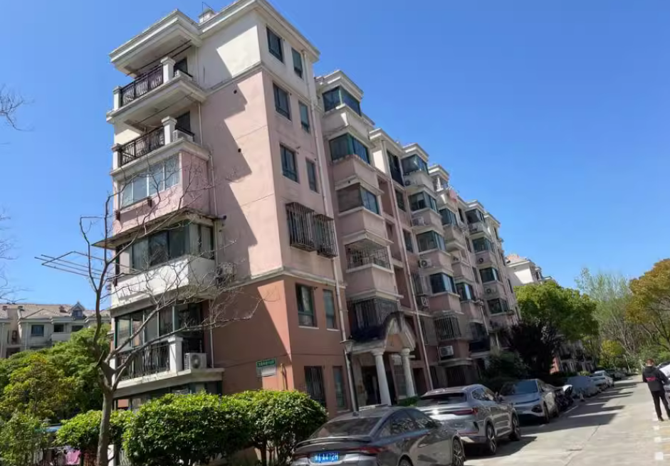 上海市浦东新区浦发绿城43栋2F 