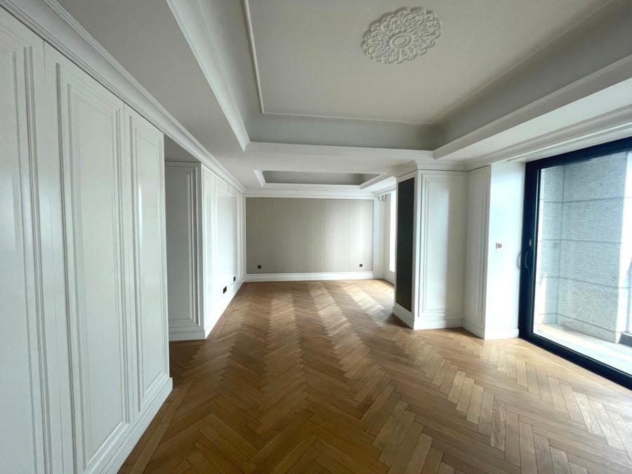 上海市黄浦区翠湖天地隽荟都1栋11F及地下1F车位 