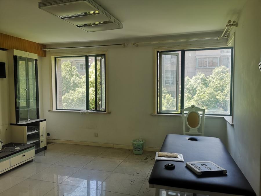 上海市浦东新区天台星城46栋4F 