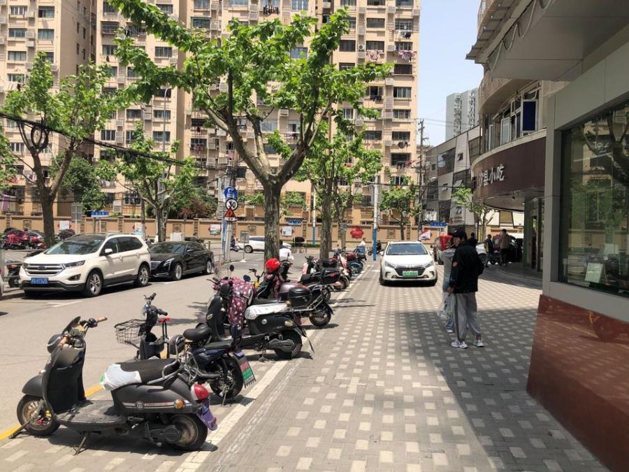 上海市静安区长城苑2栋28F 