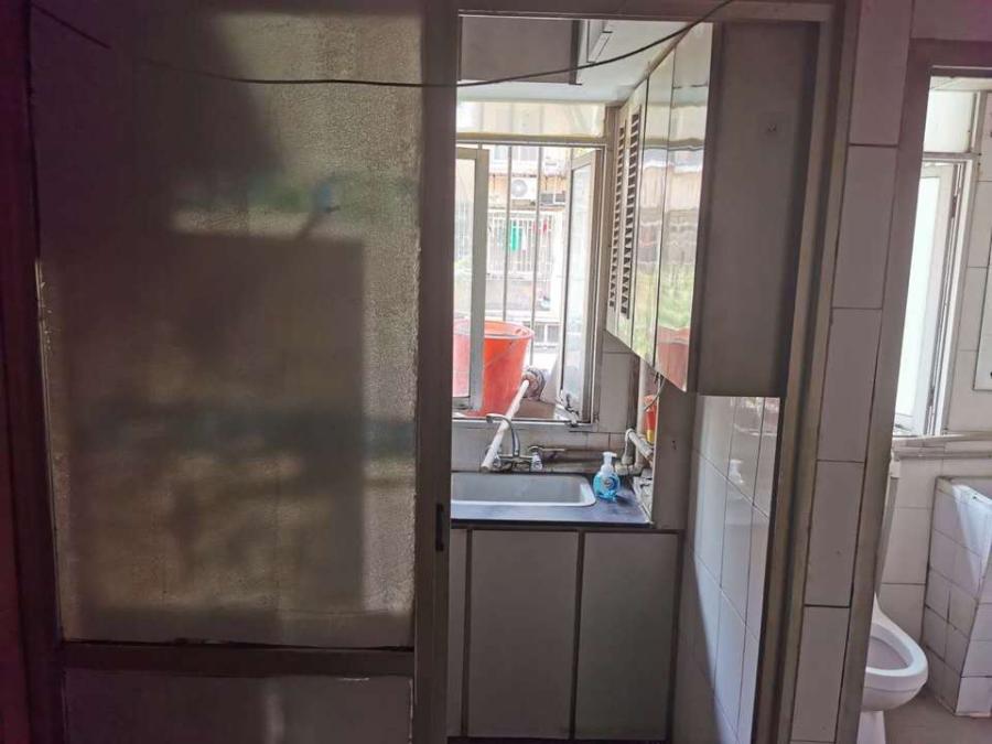 上海市普陀区泰山二村22栋2F 