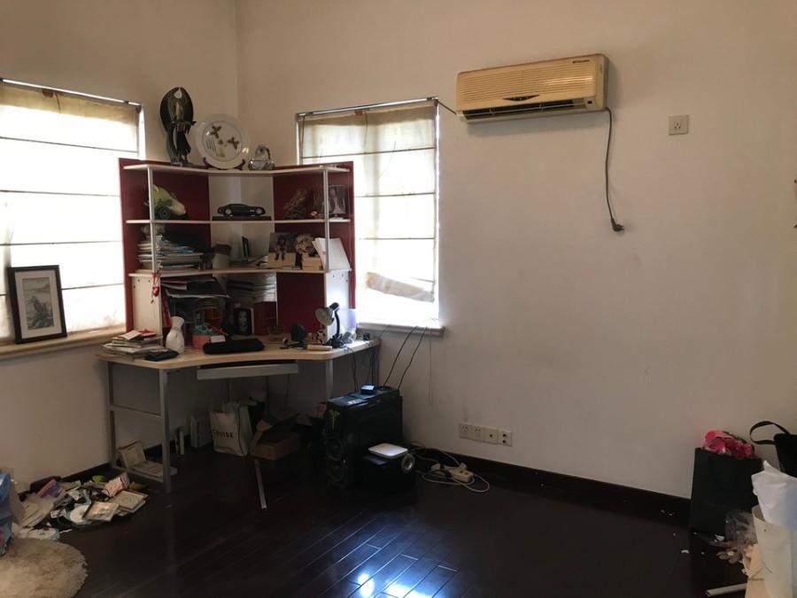 上海市嘉定区嘉泰花园公寓4栋6F 