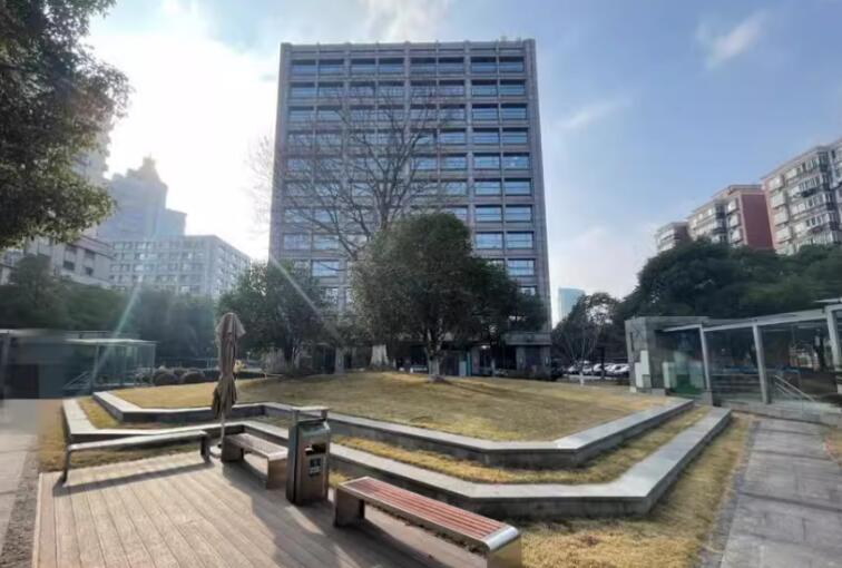 上海市杨浦区五角丰达商务广场8栋5F 