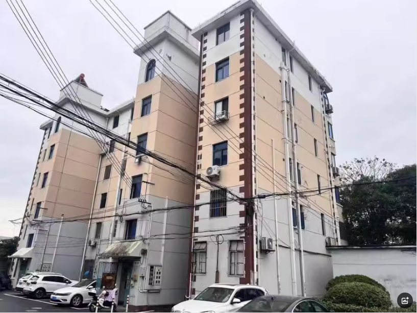 上海市青浦区塔湾新村6栋4F 