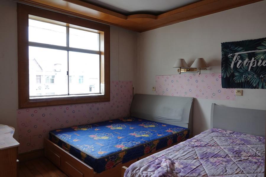 上海市浦东新区思凡花苑六街坊57栋6F 