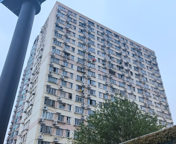 上海市长宁区江华机电大楼835栋7F 