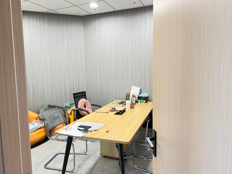 上海市浦东新区唐公馆246栋1-2F 