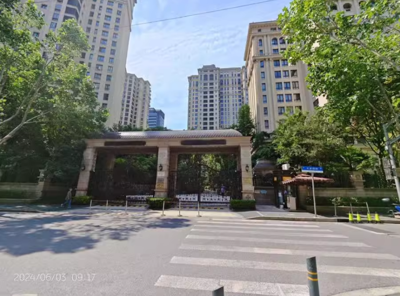 上海市黄浦区华润外滩九里3栋20F及地下1F车位 