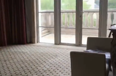 上海市松江区世茂佘山庄园56栋 