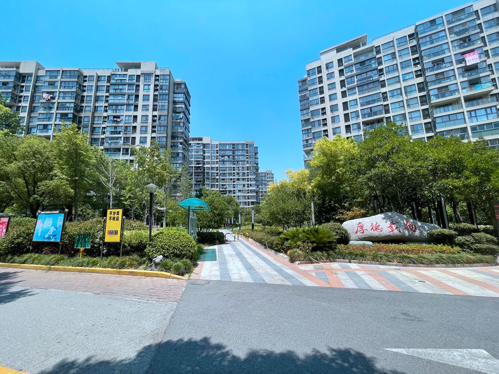 上海市嘉定区万达城市公寓38栋17F 