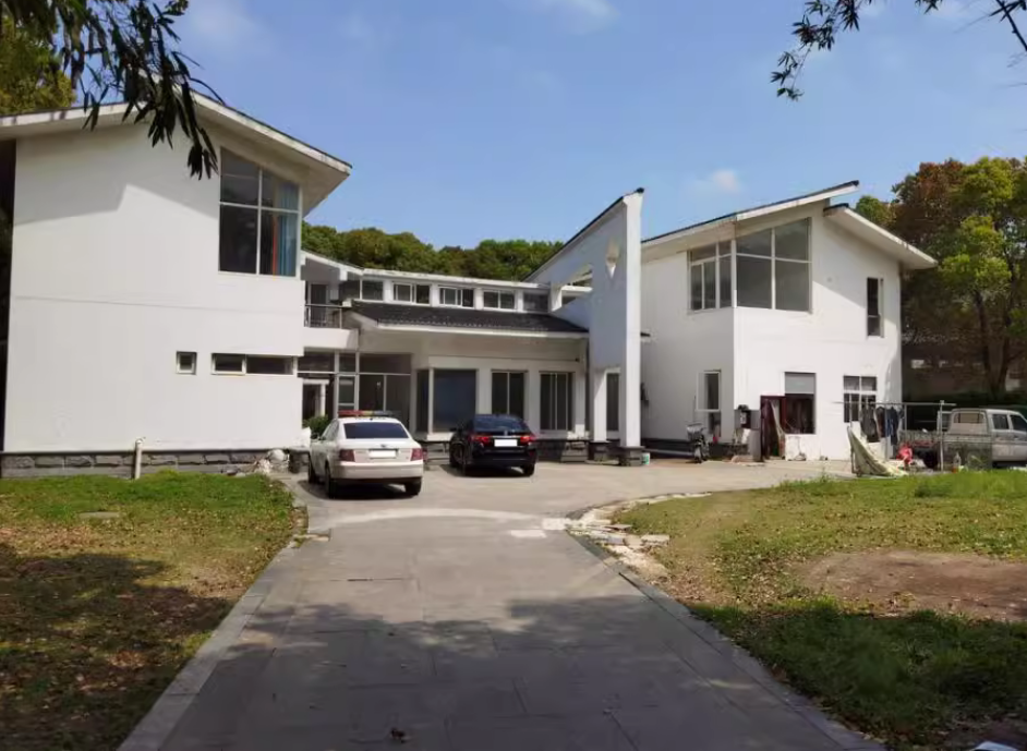 上海市松江区四季草堂新桥镇3栋 