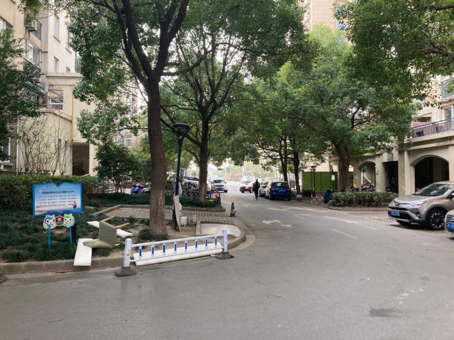 上海市闵行区碧林湾104栋5F 