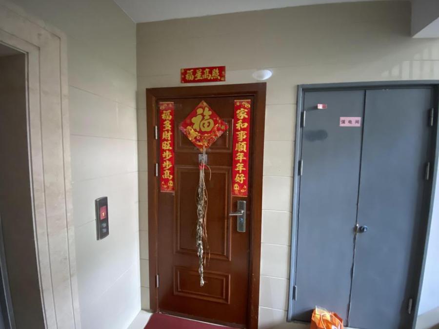 上海市嘉定区中星海上名豪苑62栋2F及地下车位 