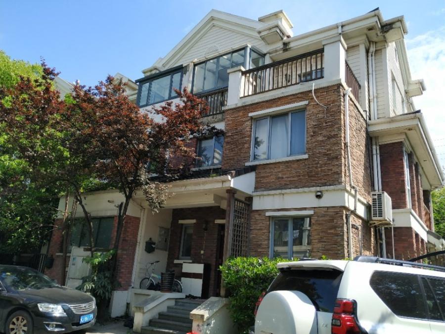 上海市松江区保利十二橡树庄园278栋 