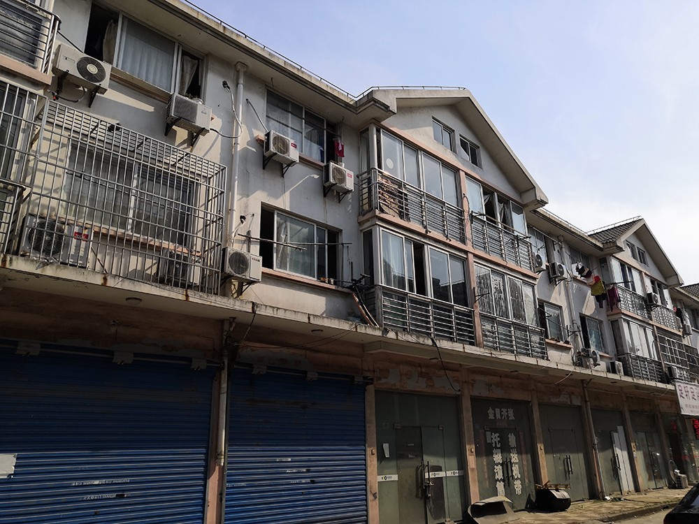 上海市嘉定区上海五金城宝钱公路5002弄54栋1F、2F、3F 