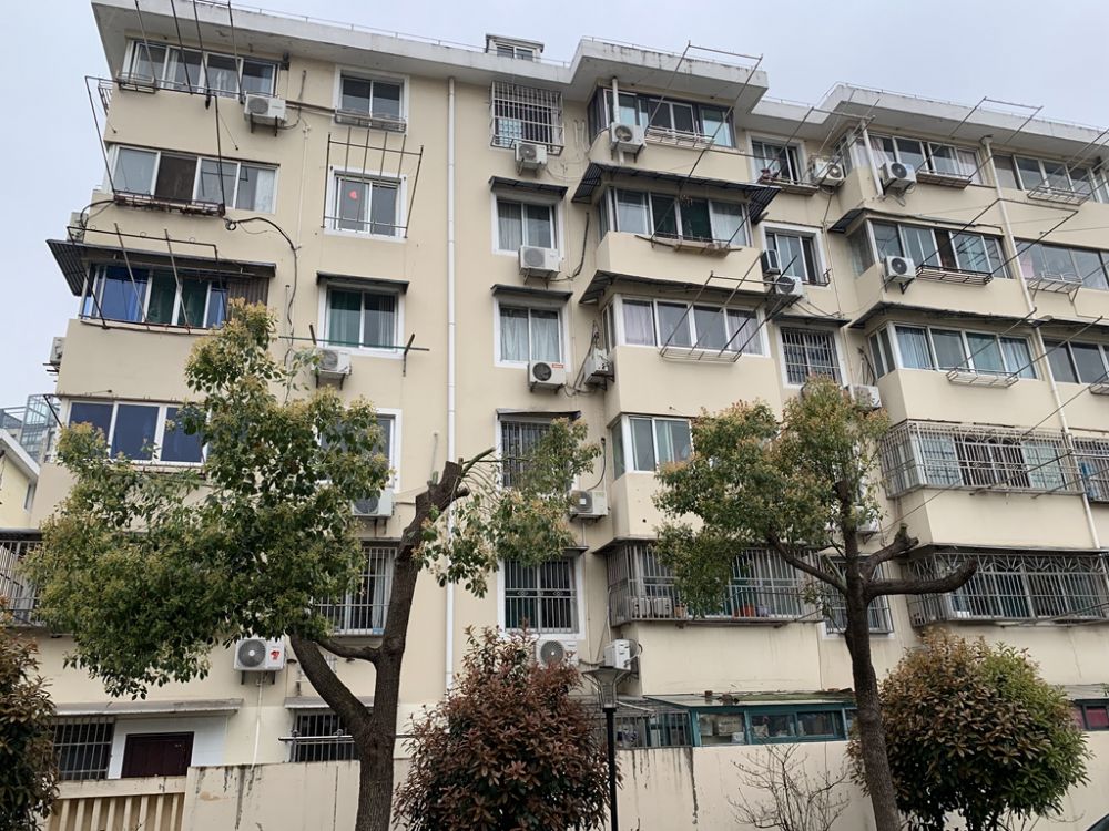 上海市嘉定区银翔新村30栋3F 