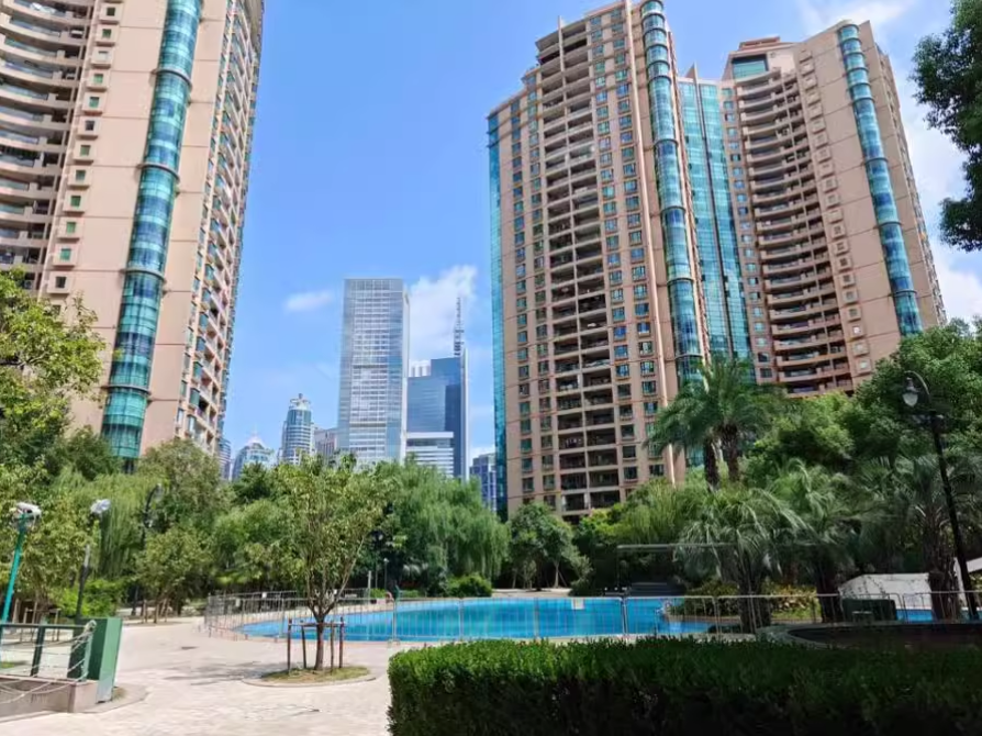 上海市浦东新区仁恒滨江园31栋20F及地下1F车位 