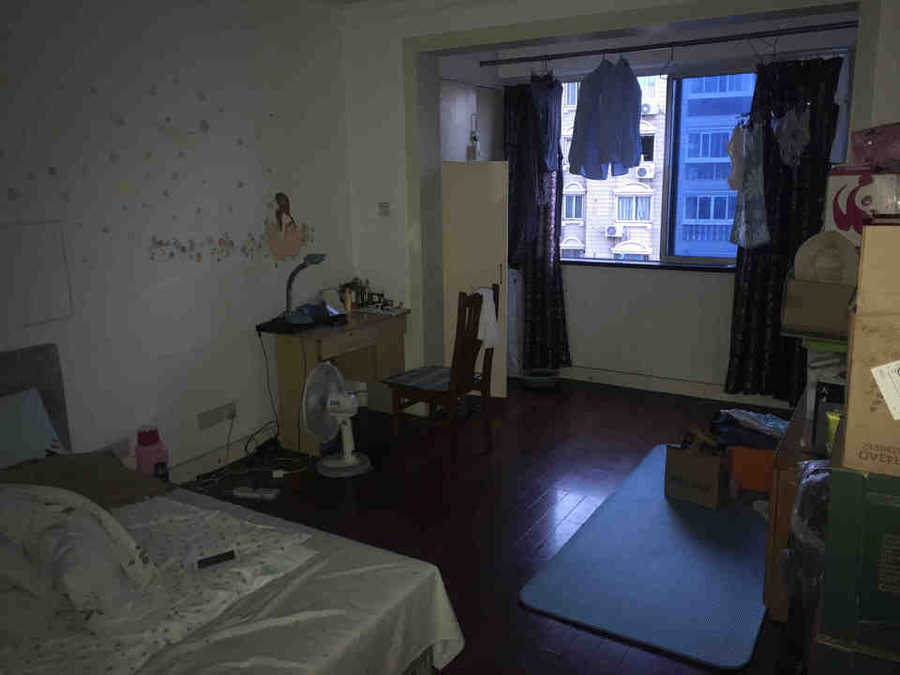 上海市静安区沪太家具大厦1080栋17F 