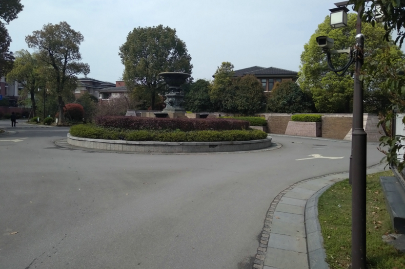 上海市闵行区万顺水原墅186栋 