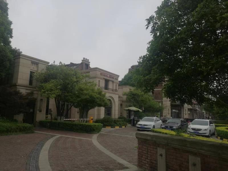 上海市浦东新区金地艺华年138栋1F 