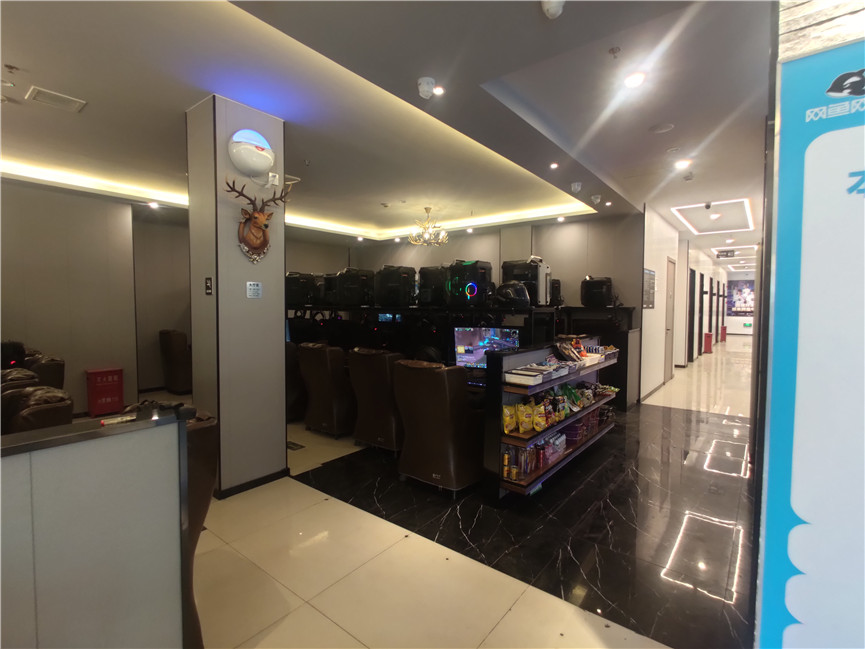 上海市宝山区共富新村101-103栋 