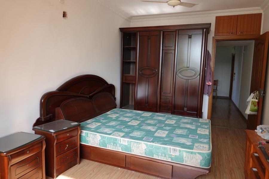 上海市杨浦区延吉七村4栋3F 