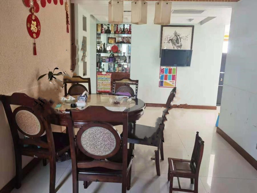 上海市浦东新区中星海上景庭23栋13F 