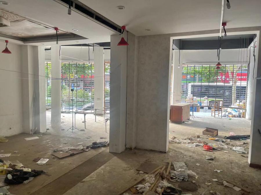 上海市杨浦区国顺东路商铺国顺东路167栋1F 