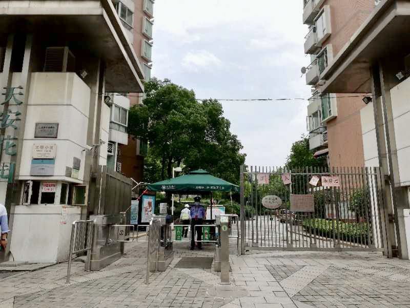 上海市浦东新区天安花园26栋1F及车库 