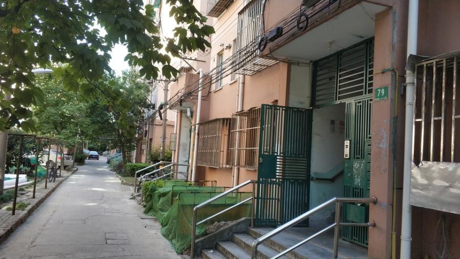 上海市普陀区真光新村第二小区79栋3F 