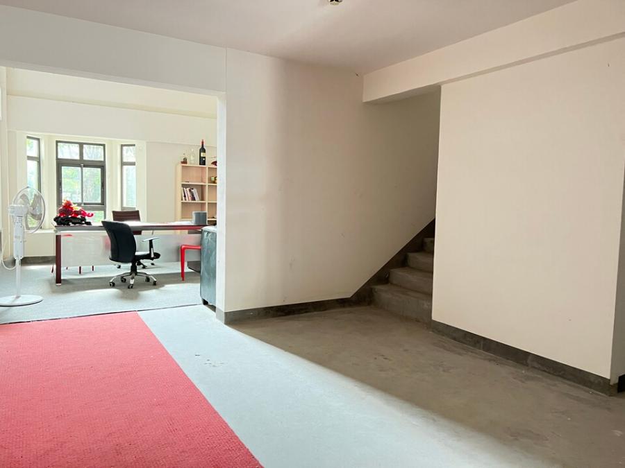 上海市浦东新区唐公馆6栋1-3F 