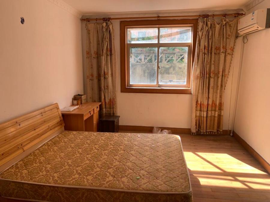 上海市浦东新区芳芯苑3栋1F 